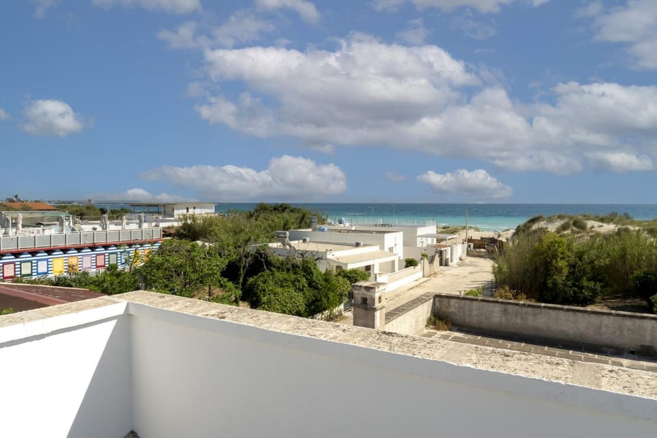 Casa La Spiaggia by ThePuglia Apartment in Torre Lapillo