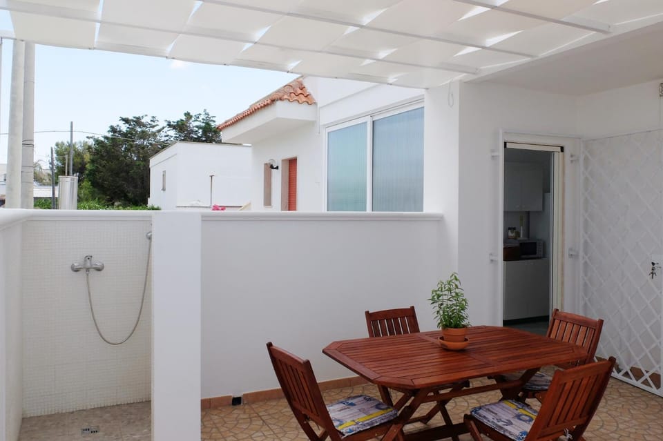 Casa La Spiaggia by ThePuglia Apartment in Torre Lapillo