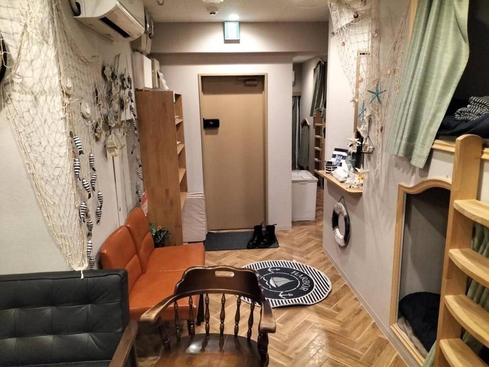 Living room, air conditioner