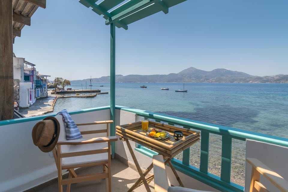 Turquoise Boathouse in Klima II Apartment in Milos