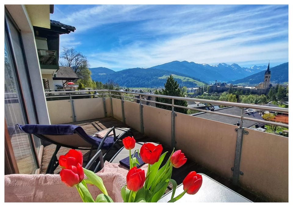 Garden, Balcony/Terrace