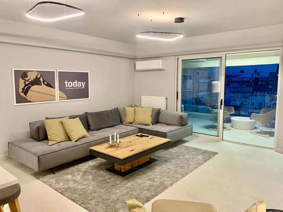 Balcony/Terrace, Living room