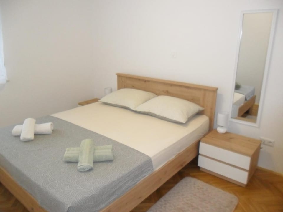 APARTMAN LJUBICA Apartment in Trogir