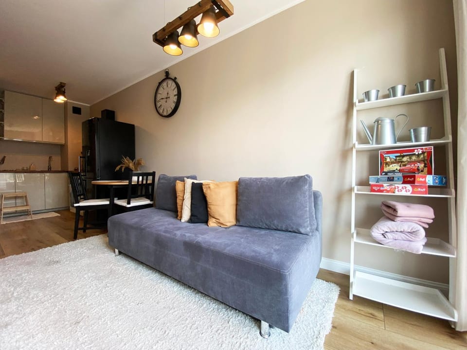 Kitchen or kitchenette, Seating area