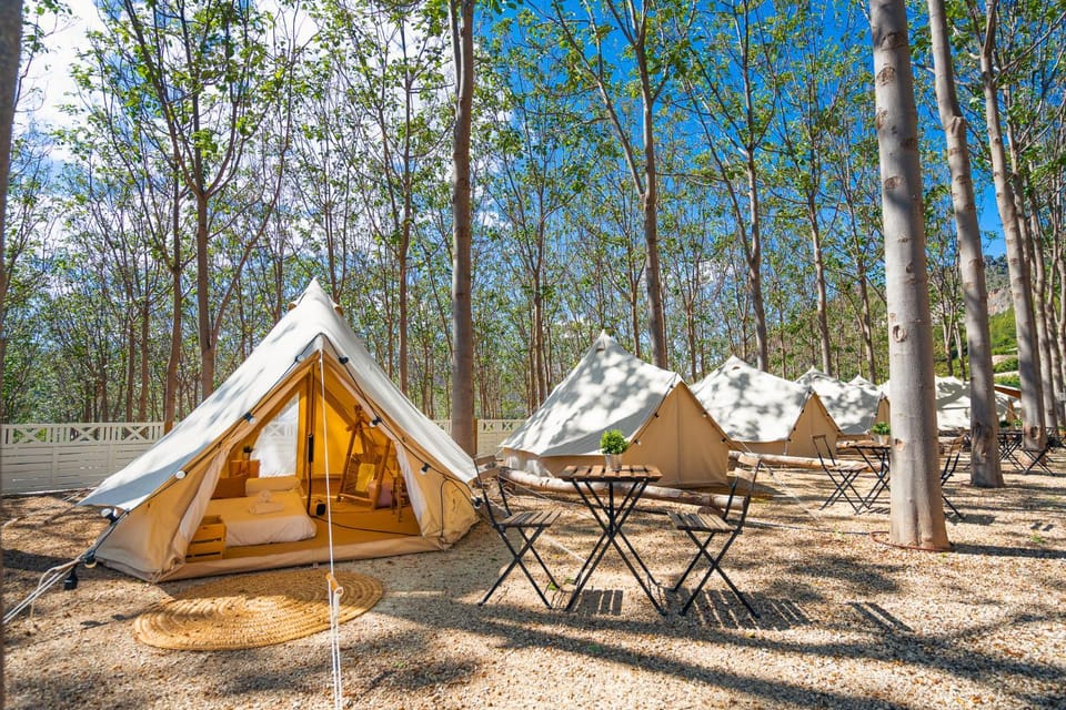Kampaoh Cova Negra Luxury tent in Safor