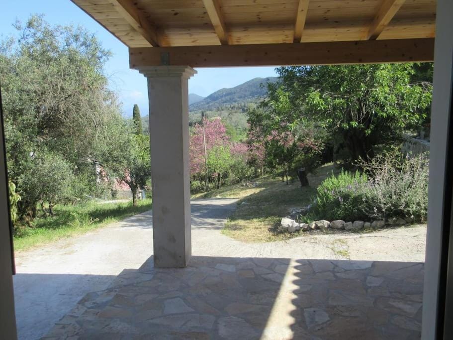 Garden view, Mountain view