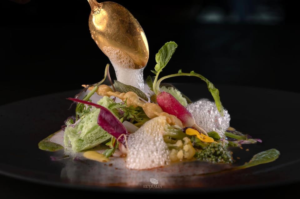 Chalet Euthalia Restaurant & Suites Resort in Piedmont