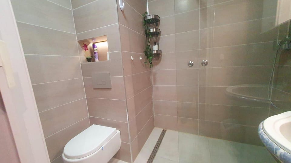 Apartment MrC , FREE PARKING Apartment in Belgrade