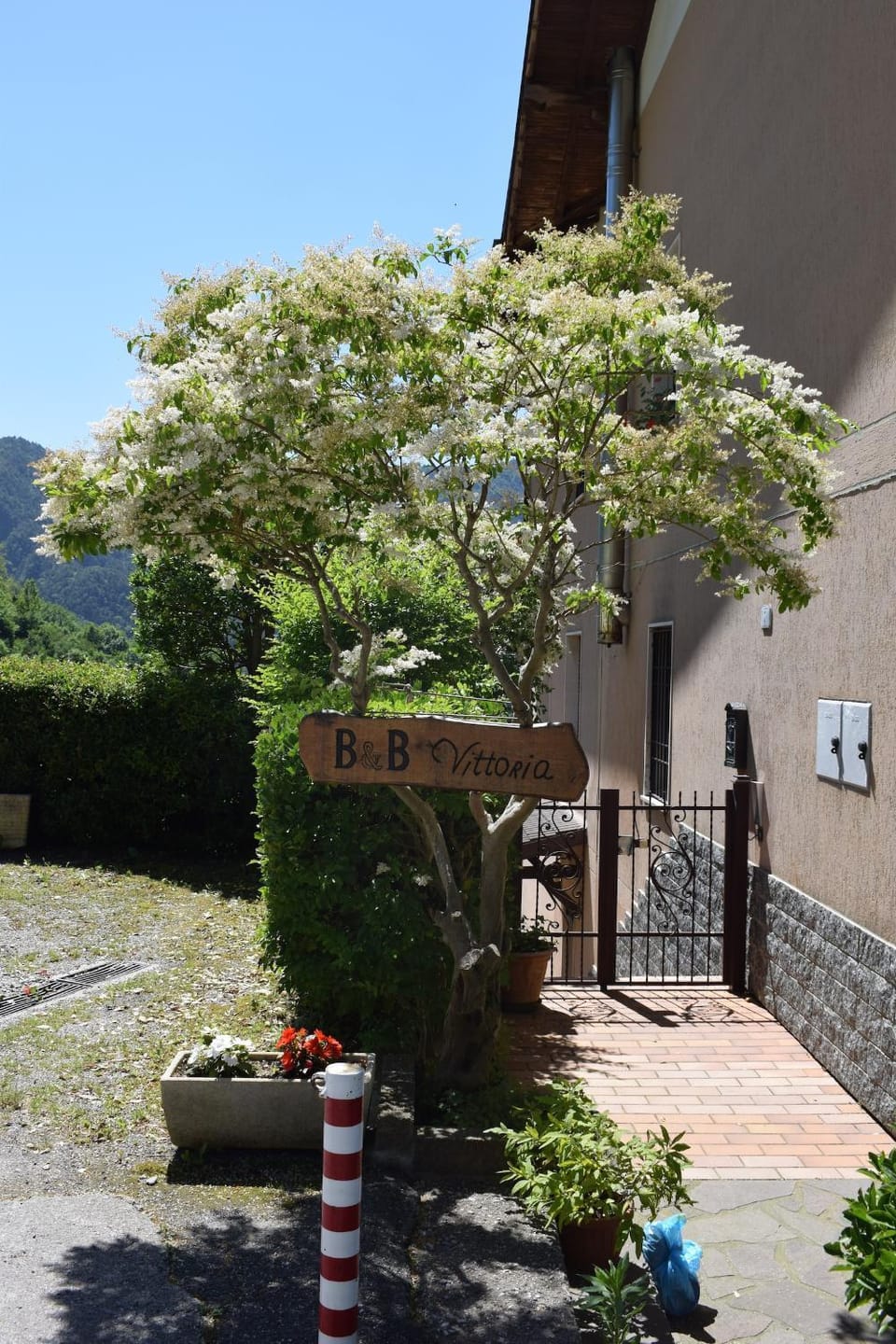 Facade/entrance