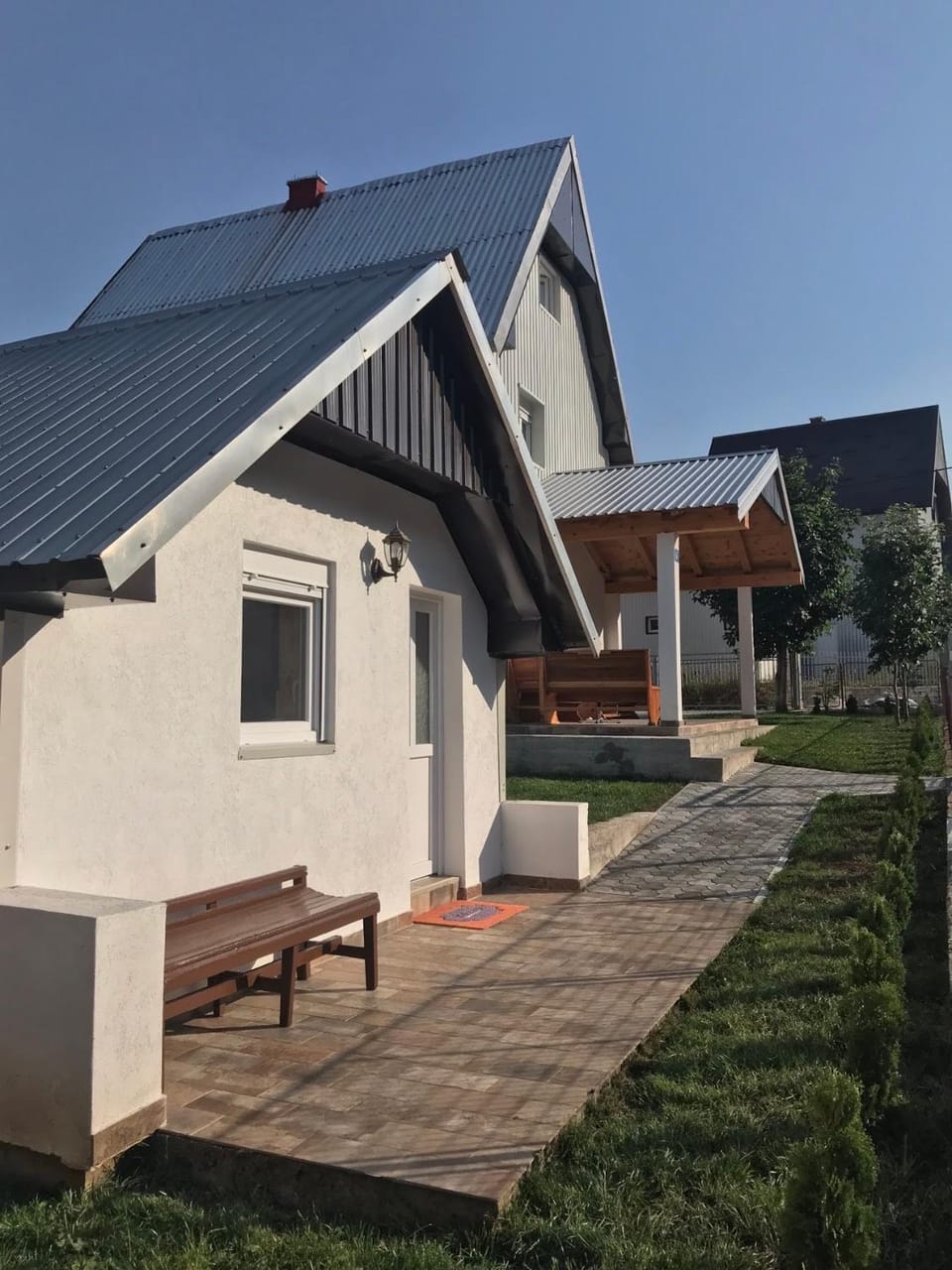 Property building, Patio, Facade/entrance, Garden, View (from property/room), Balcony/Terrace, Garden view, Inner courtyard view