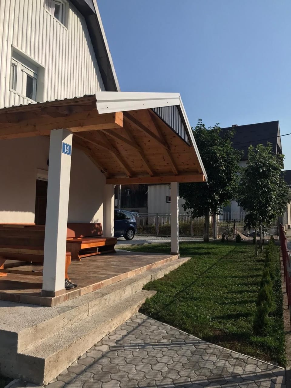 Property building, Patio, Facade/entrance, Garden, View (from property/room), Balcony/Terrace, Garden view, Inner courtyard view