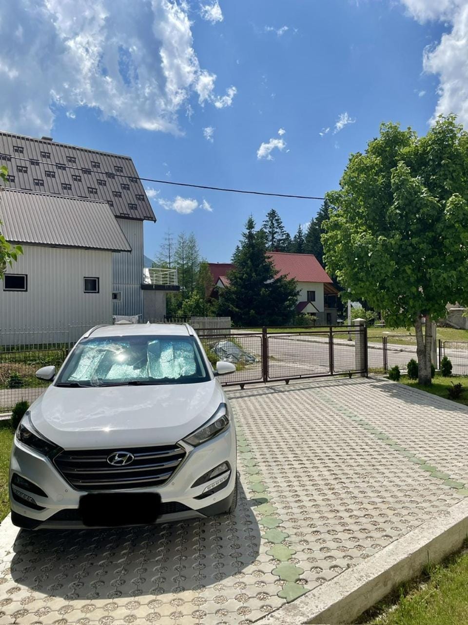 Property building, Facade/entrance, Street view, Parking