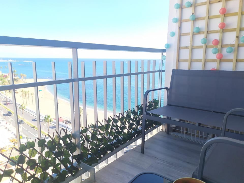 M1106 Vistas al mar y lujo en Costa Sol Apartment in Benalmadena