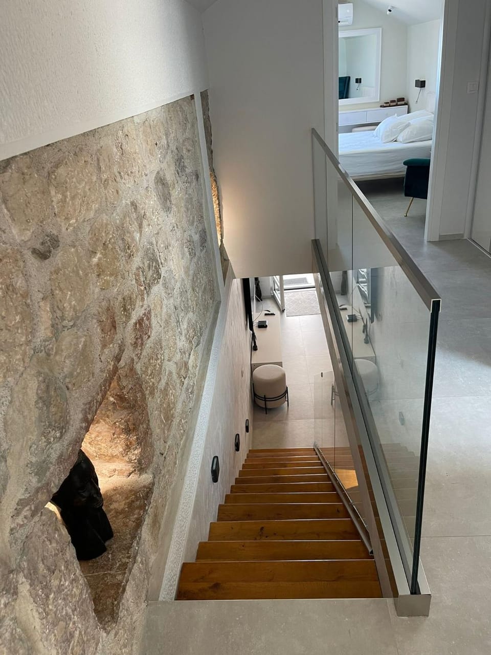Lux Beach House M House in Budva Municipality