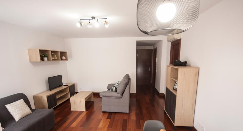 TV and multimedia, Living room, Dining area