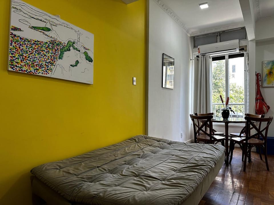 Apartment 300m from Ipanema Beach | VP318/404 Apartment in Rio de Janeiro