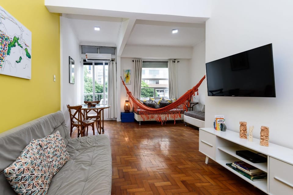 Apartment 300m from Ipanema Beach | VP318/404 Apartment in Rio de Janeiro