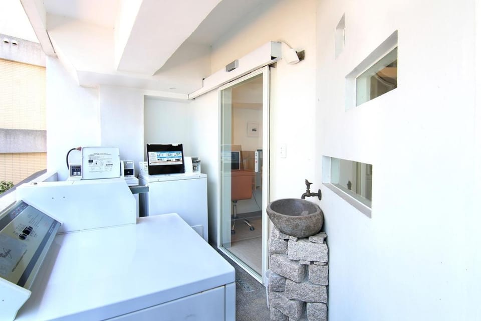Area and facilities, washing machine, dryer