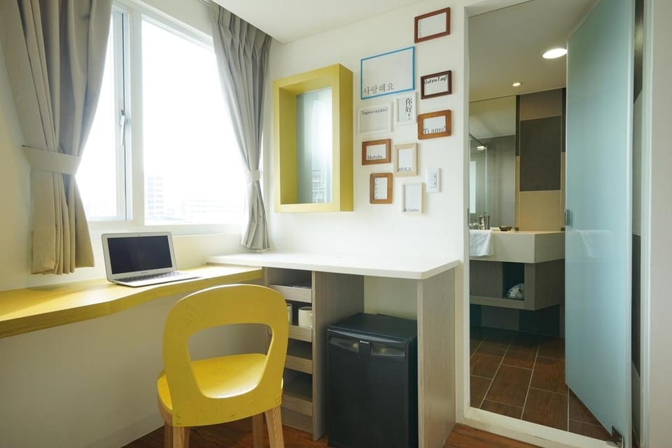 Bathroom, Bedroom