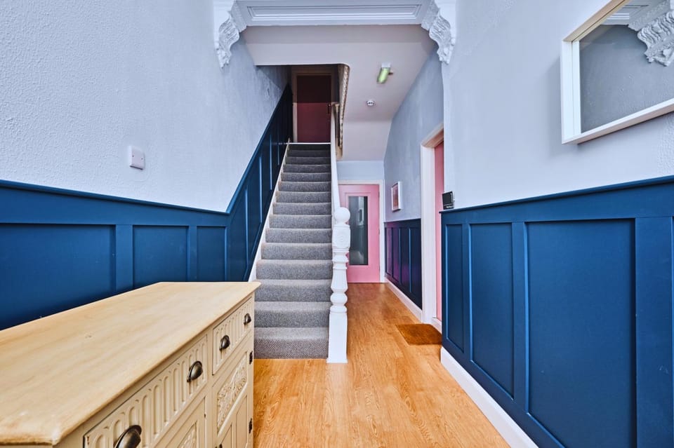 Modern Dog-Friendly Apt Beside Beach- West Beach 1 Apartment in Portrush