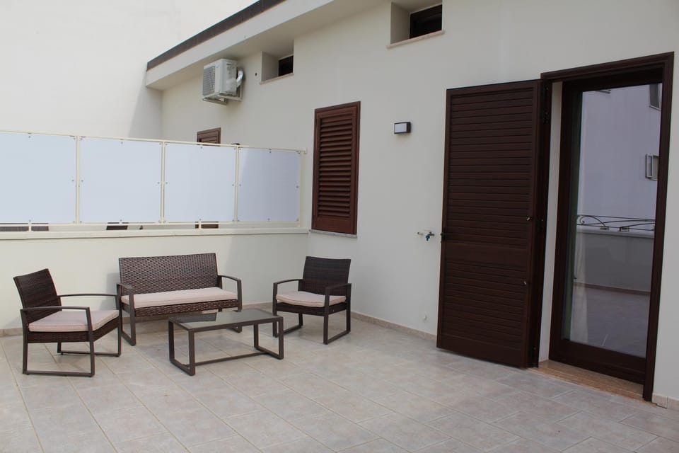 Patio, Balcony/Terrace