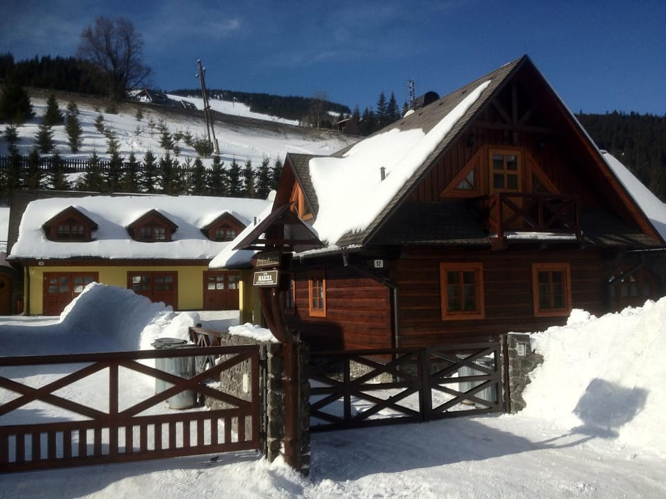 Property building, Winter