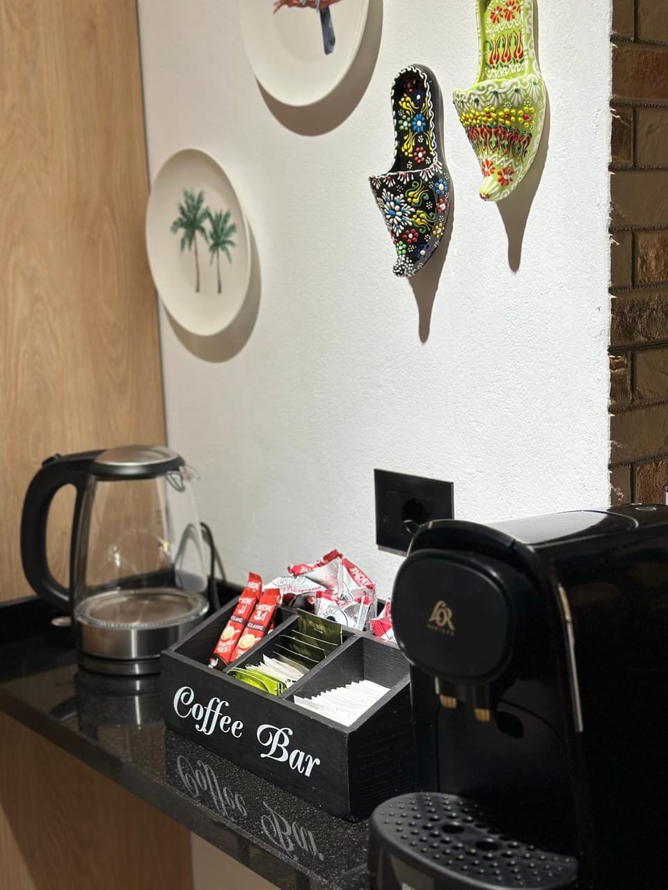 Coffee/tea facilities