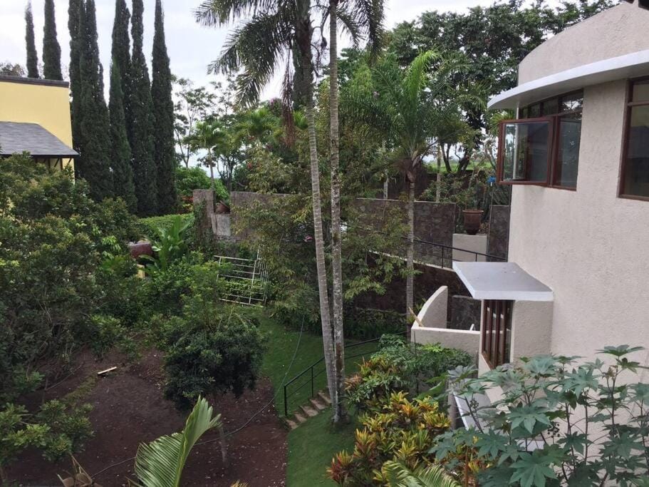 VILLA BATU Luxurious privacy 3BR villa@ klub bunga Villa in Batu