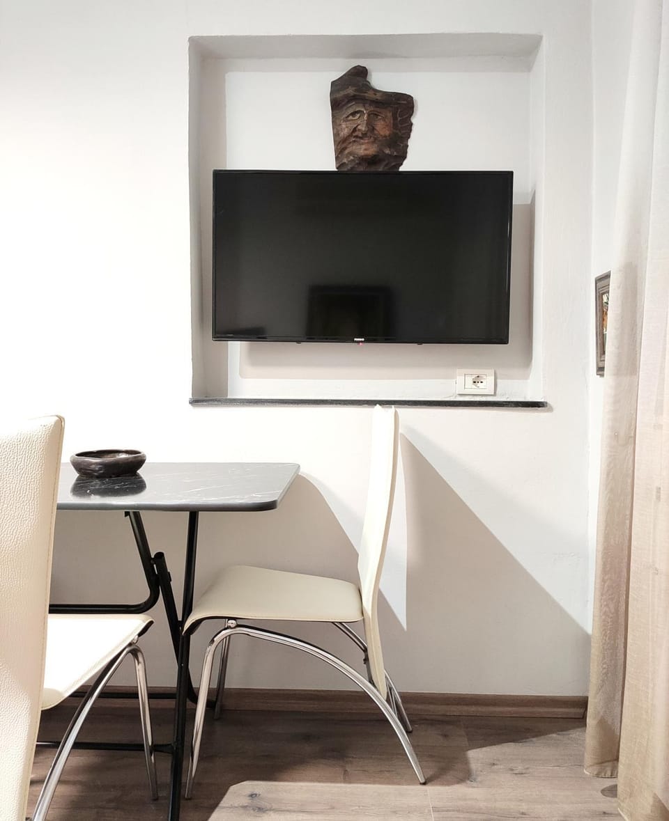 Tanners' Bridge Apartments Apartment in Tirana