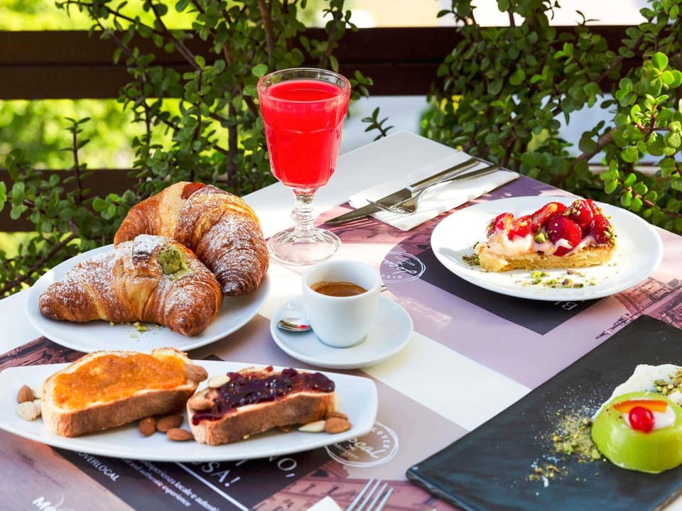 Breakfast