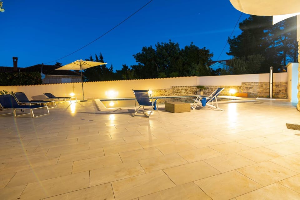 Balcony/Terrace, Balcony/Terrace