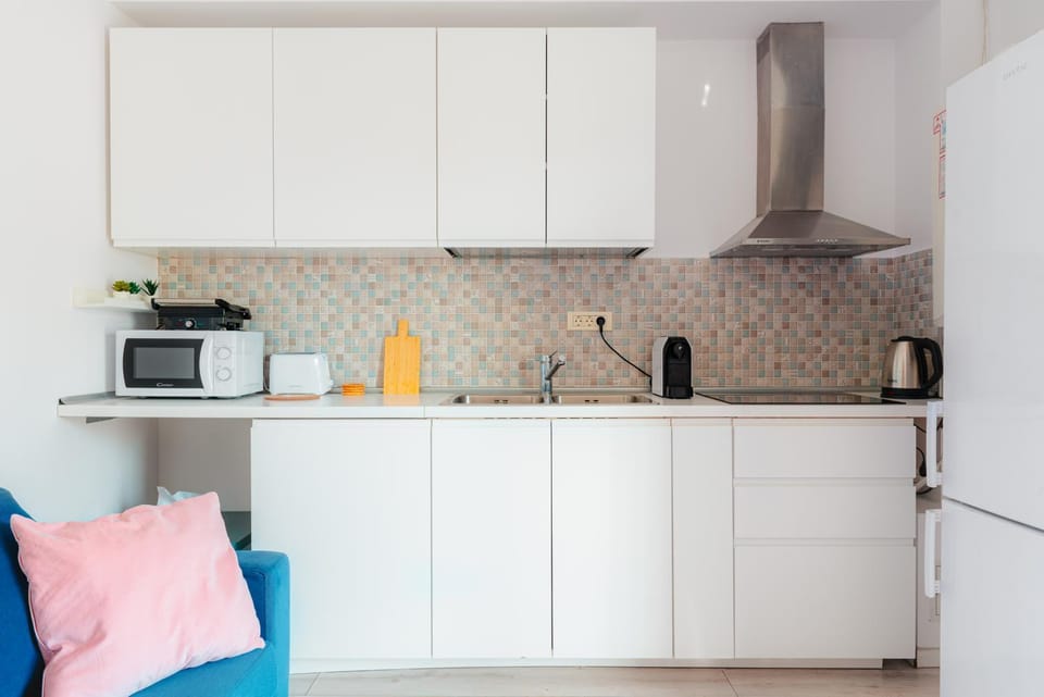 Kitchen or kitchenette, kitchen, kitchen