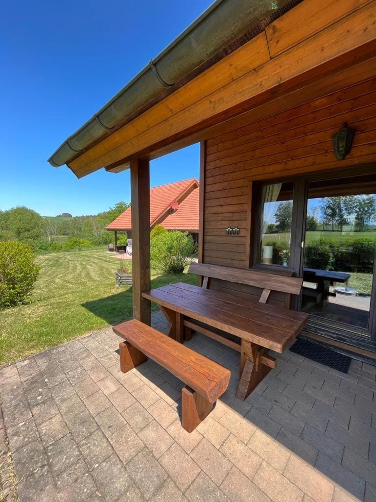 Property building, Breakfast