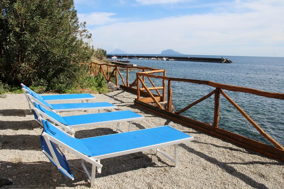 Natural landscape, Solarium, Sea view, sunbed