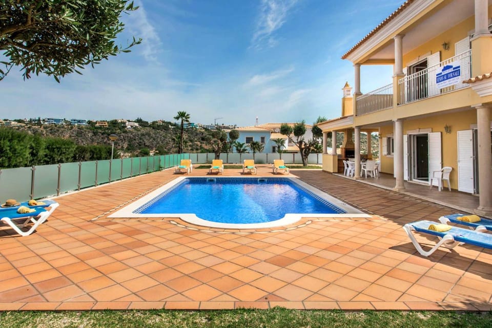 Patio, View (from property/room), Balcony/Terrace, Pool view, Swimming pool, sunbed