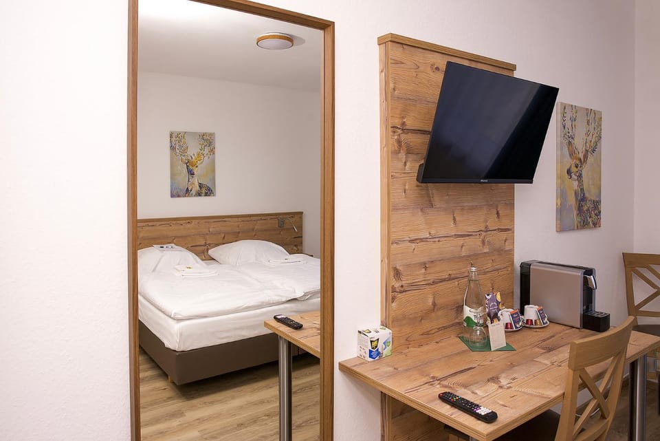 Bed, Coffee/tea facilities, Bedroom