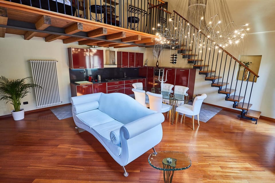 Living room, Seating area, kitchen