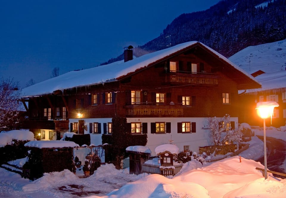 Property building, Winter