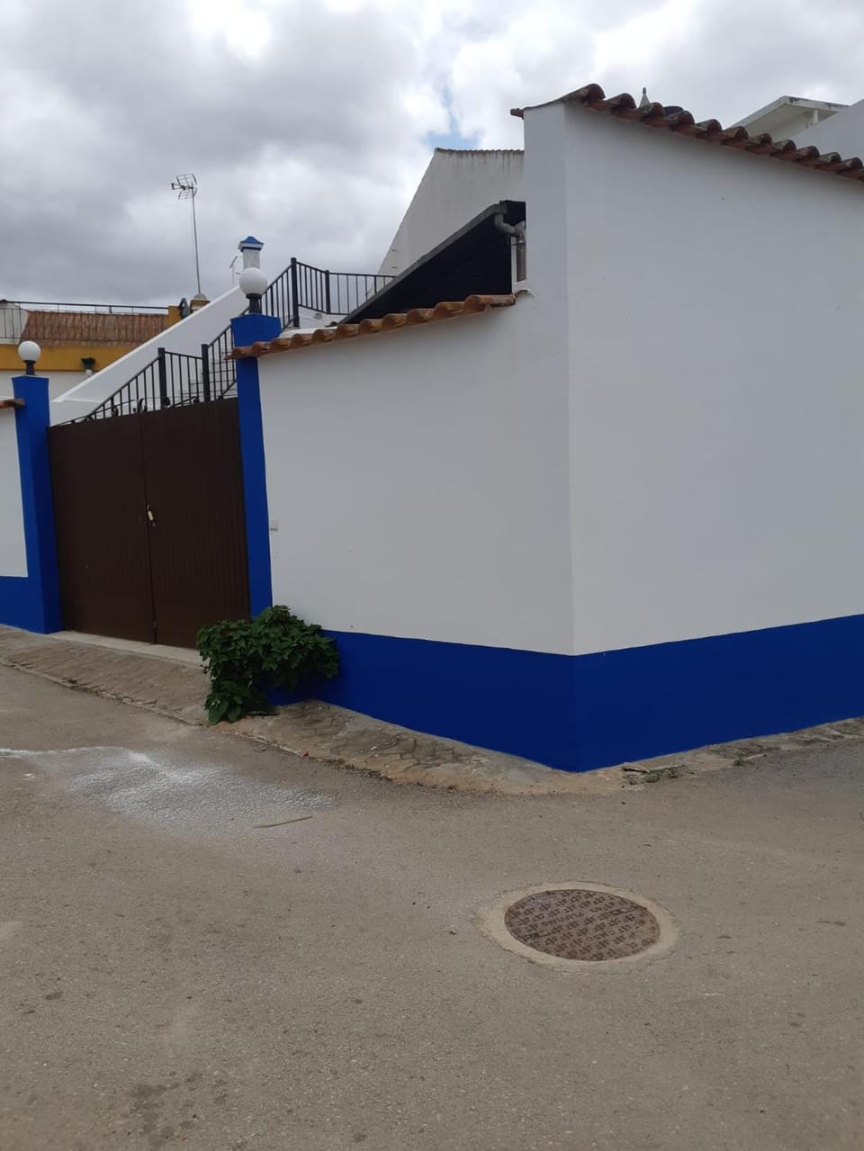 Facade/entrance