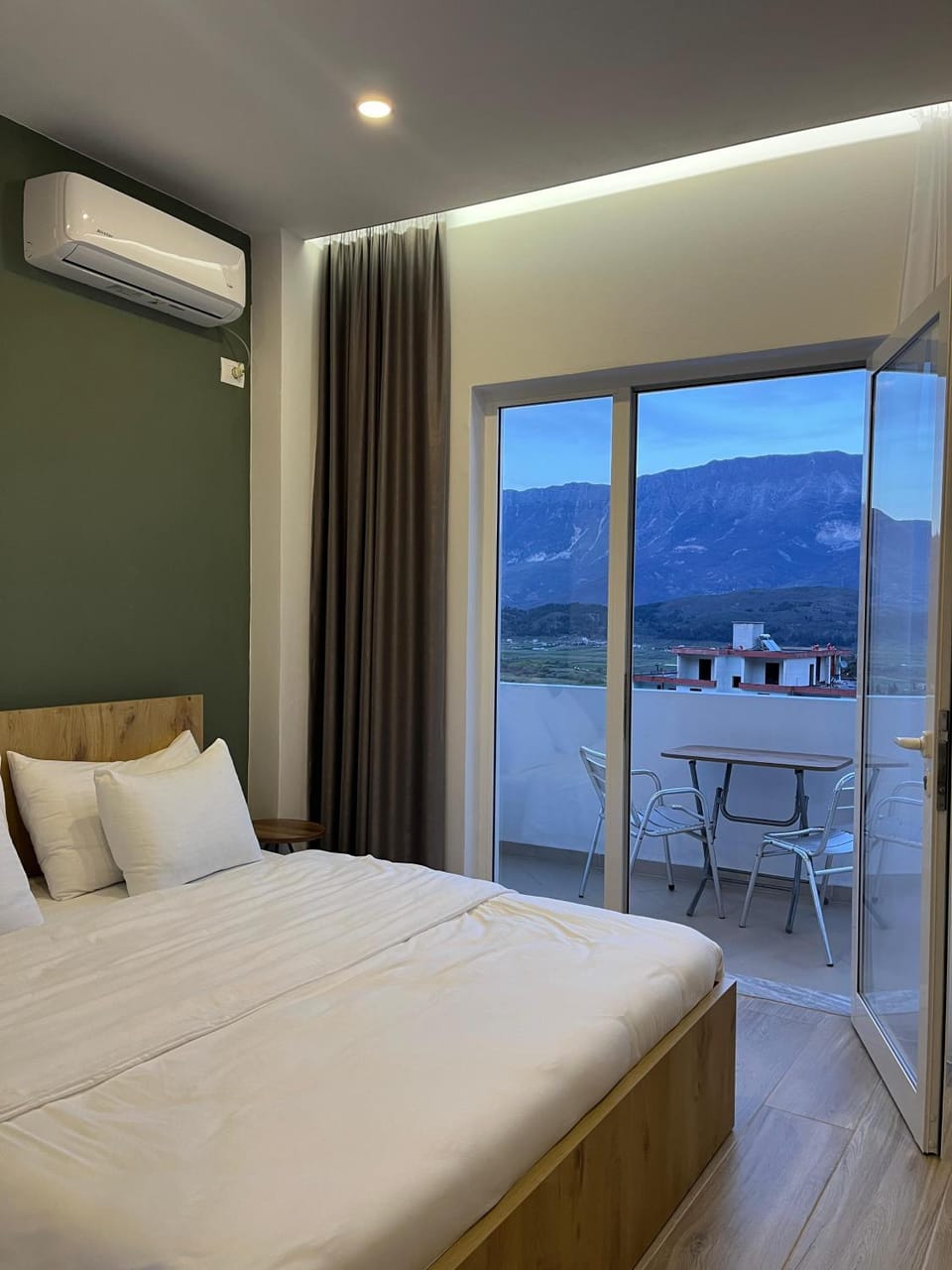 Patio Rooms Gjirokaster Bed and Breakfast in Vlorë County, Albania