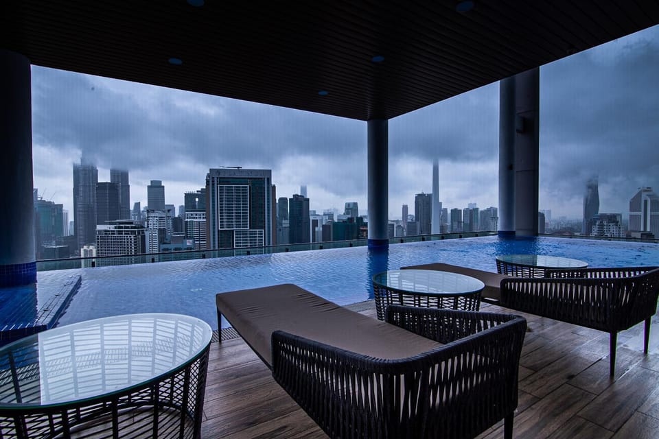 Swimming pool, Swimming pool
