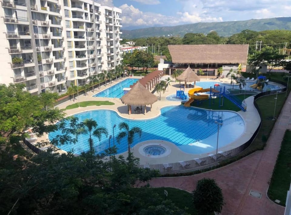 Bird's eye view, Swimming pool, Swimming pool