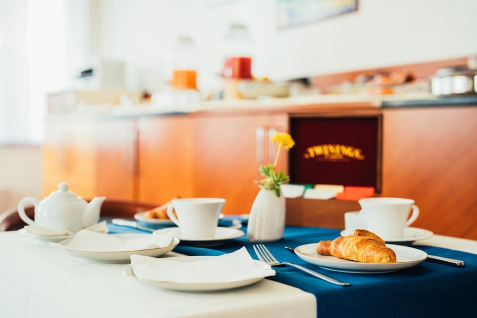 Buffet breakfast