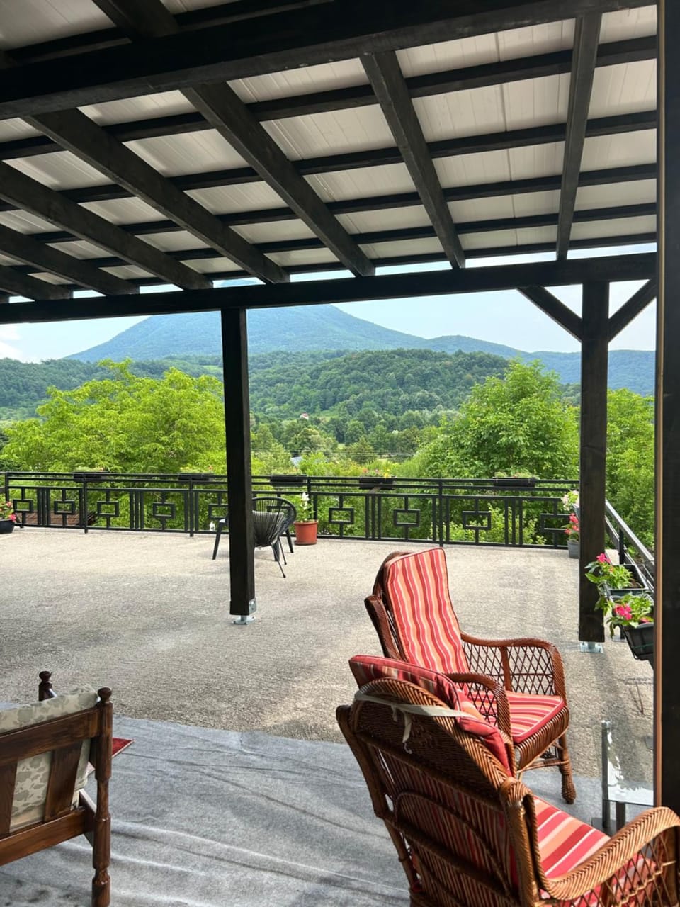 Green Hill, villa za odmor sa bazenom Villa in Lika-Senj County