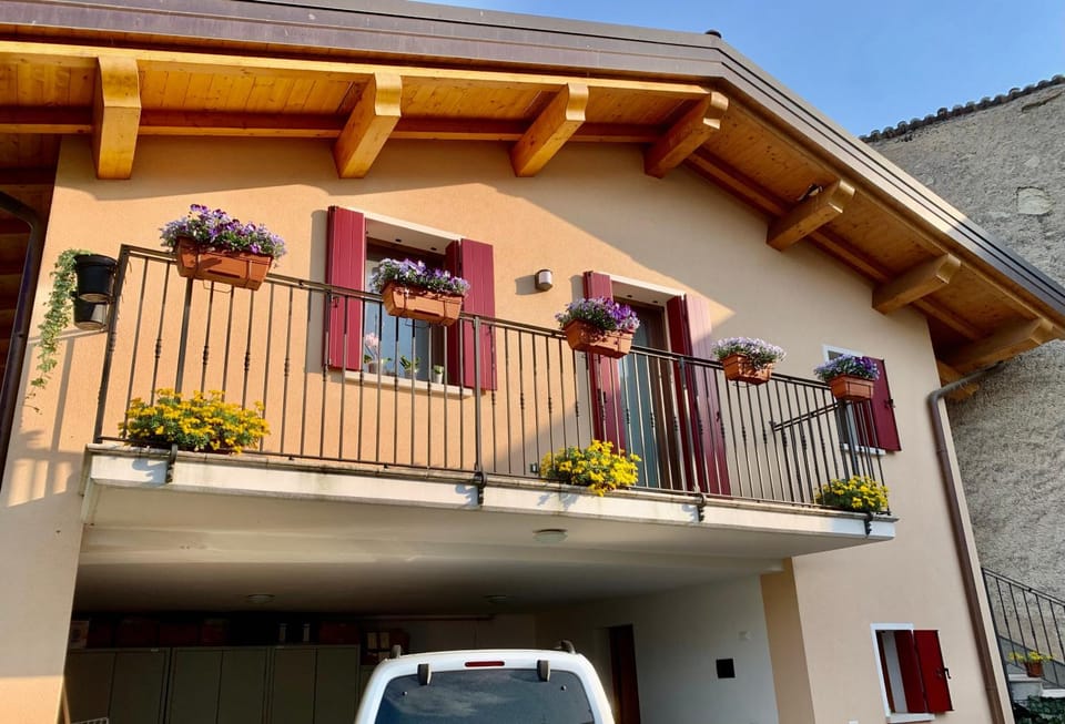 Property building, Balcony/Terrace