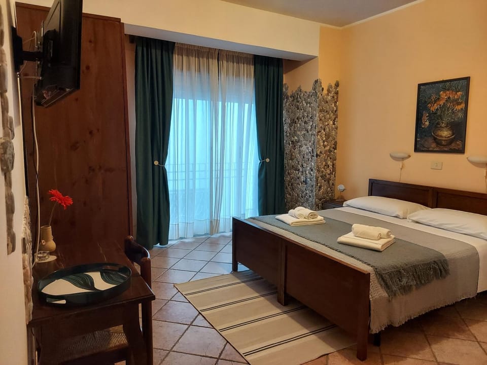 Sole Mare B&B Bed and Breakfast in Naxos