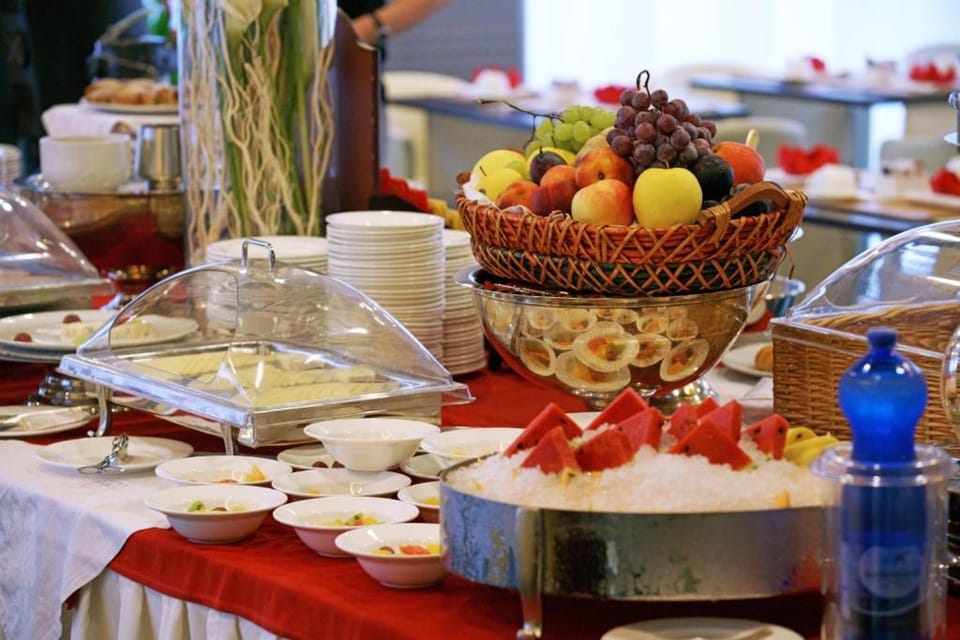 Lounge or bar, Breakfast, Buffet breakfast