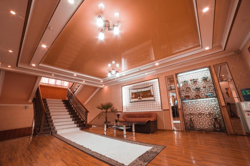 Living room, Lobby or reception, Lounge or bar, Seating area