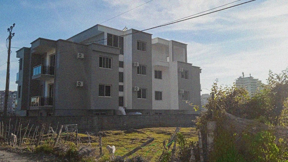 Property building, Garden