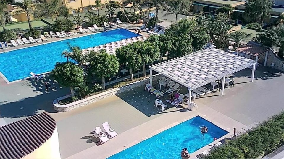 Pool view, Swimming pool